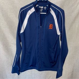Detroit tigers zip up